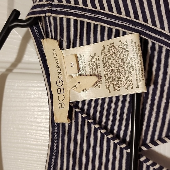 BCBGENERATION Navy and White Striped Crew Neck Maxi Dress with Back Cut Outs, M - Picture 5 of 5